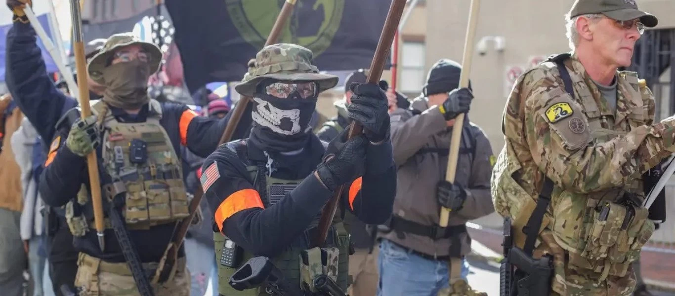 Βιρτζίνια: Διαδηλώσεις κατά των σχεδίων Μπάιντεν για την οπλοκατοχή